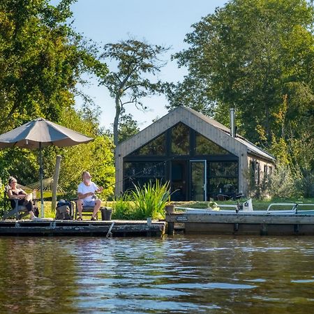 Pean-Buiten Waterlodges Nes  Exteriér fotografie