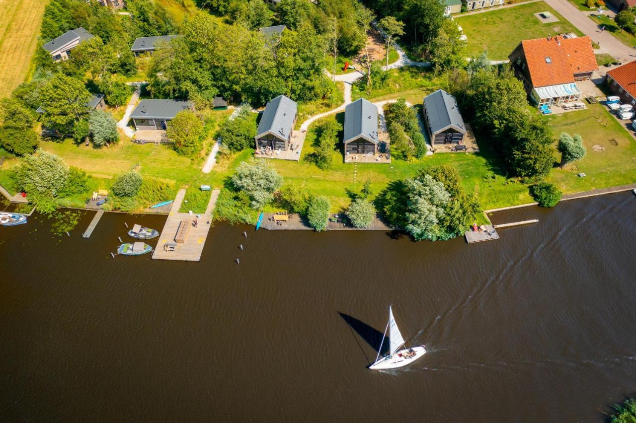 Pean-Buiten Waterlodges Nes  Exteriér fotografie