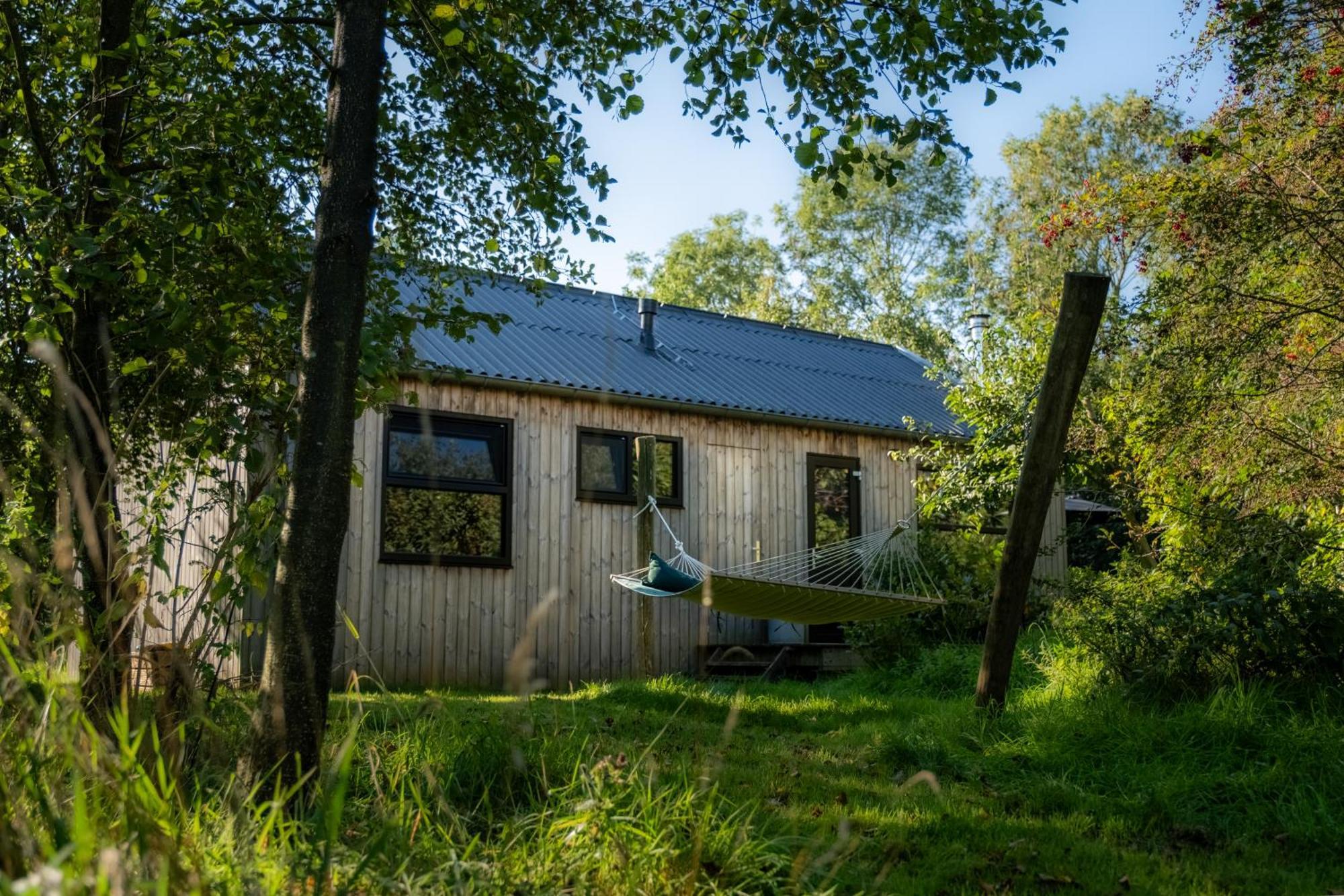 Pean-Buiten Waterlodges Nes  Exteriér fotografie